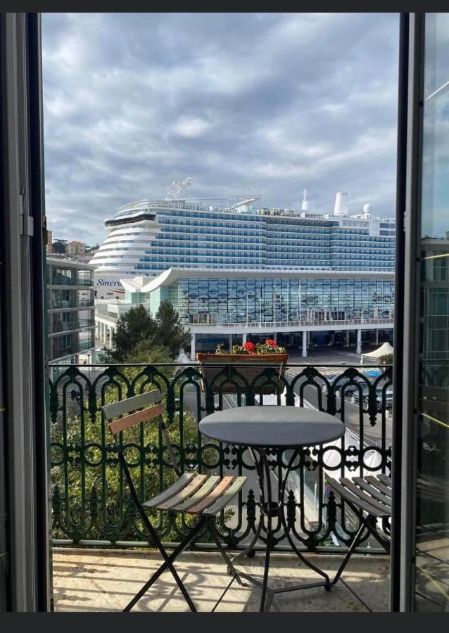 Апартаменты Relax In Darsena - Савона Экстерьер фото